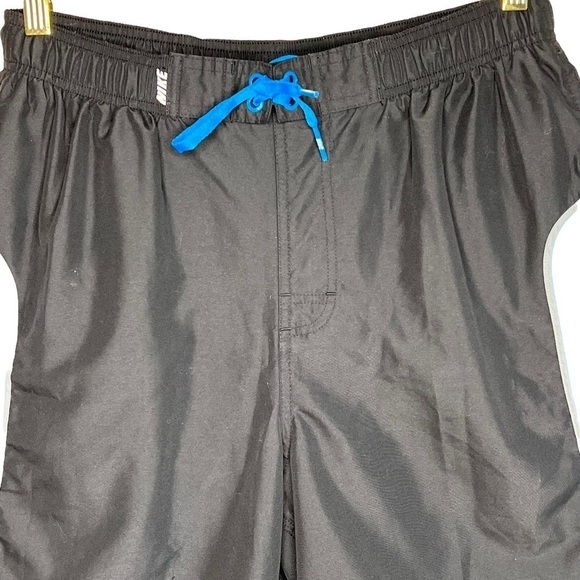 Y2K Nike Color Block Relaxed Fit Swim Trunks Size Large Blue Black Elastic Waist - Picture 3 of 9